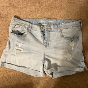 Boyfriend Jean shorts